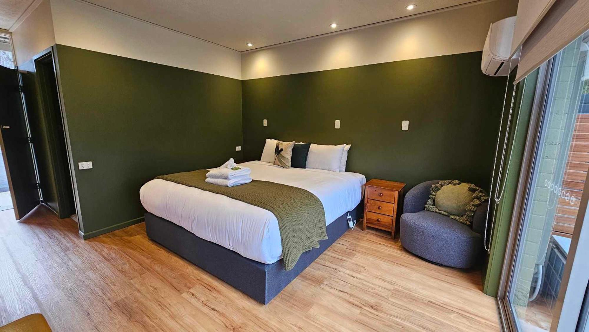 The Bright Motor Inn Экстерьер фото